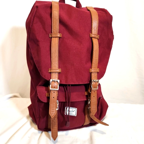 Herschel Supply Co. Little America (Windsor Wine) Backpack/Computer bag - Picture 1 of 16